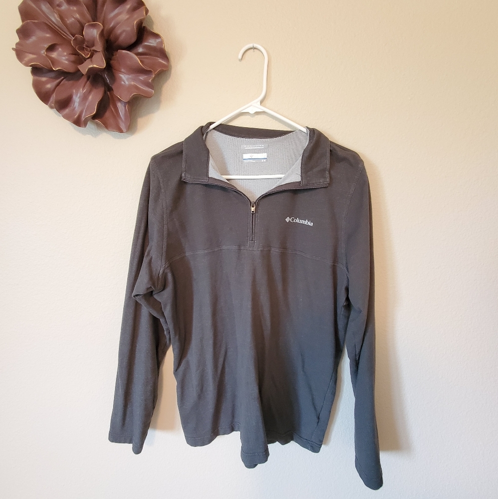 Quarter zip green lightweight Columbia top